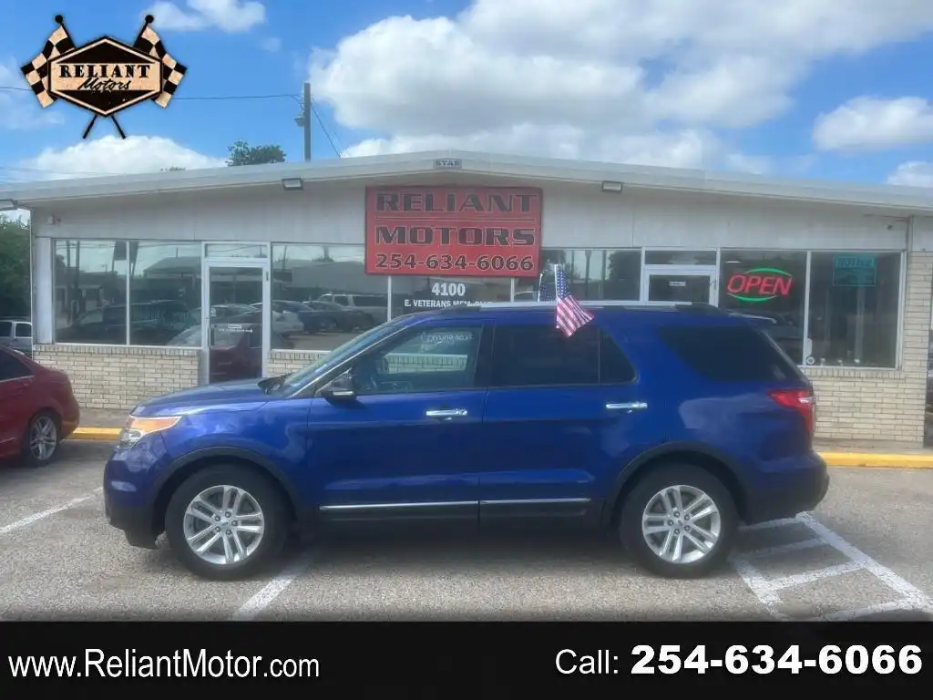 2013 Ford Explorer XLT's photo