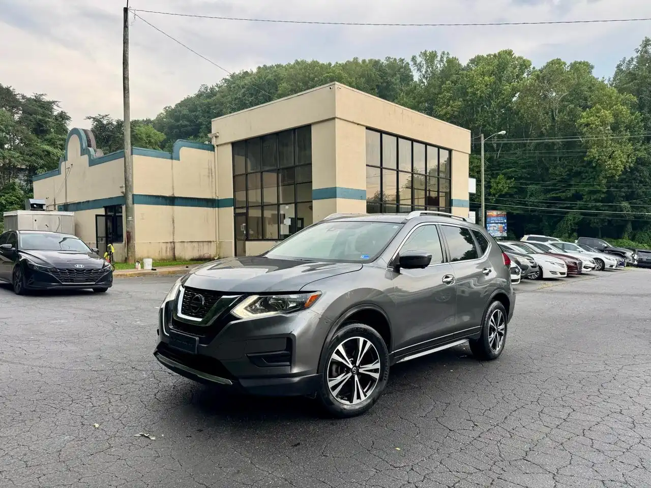 2020 Nissan Rogue SV AWD's photo
