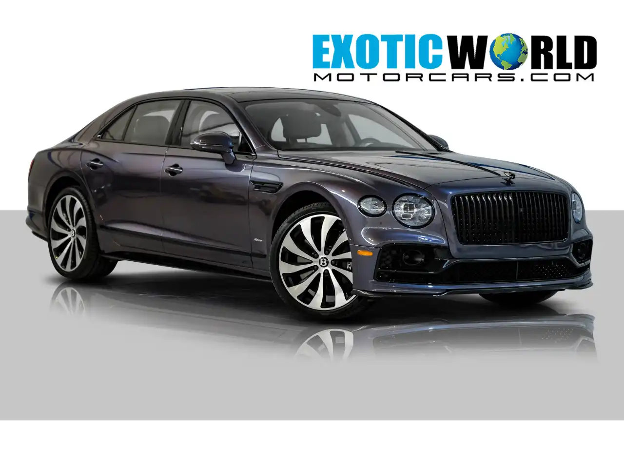 2023 Bentley Flying Spur Azure V8's photo