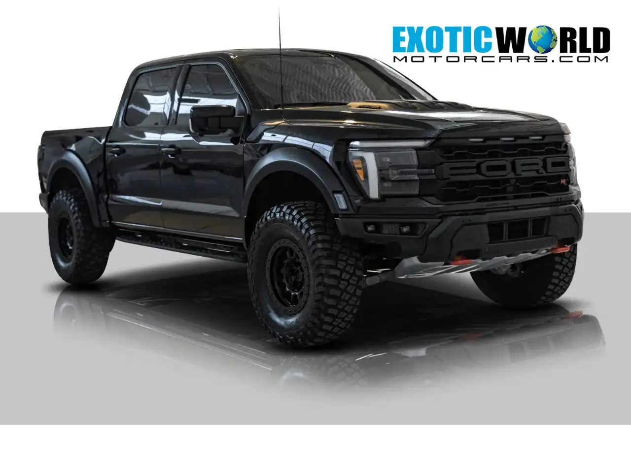 2025 Ford F-150 Raptor 4x4 SuperCrew 5-1/2 Box's photo