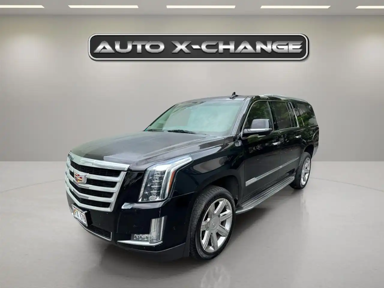 2017 Cadillac Escalade ESV Luxury 2WD's photo