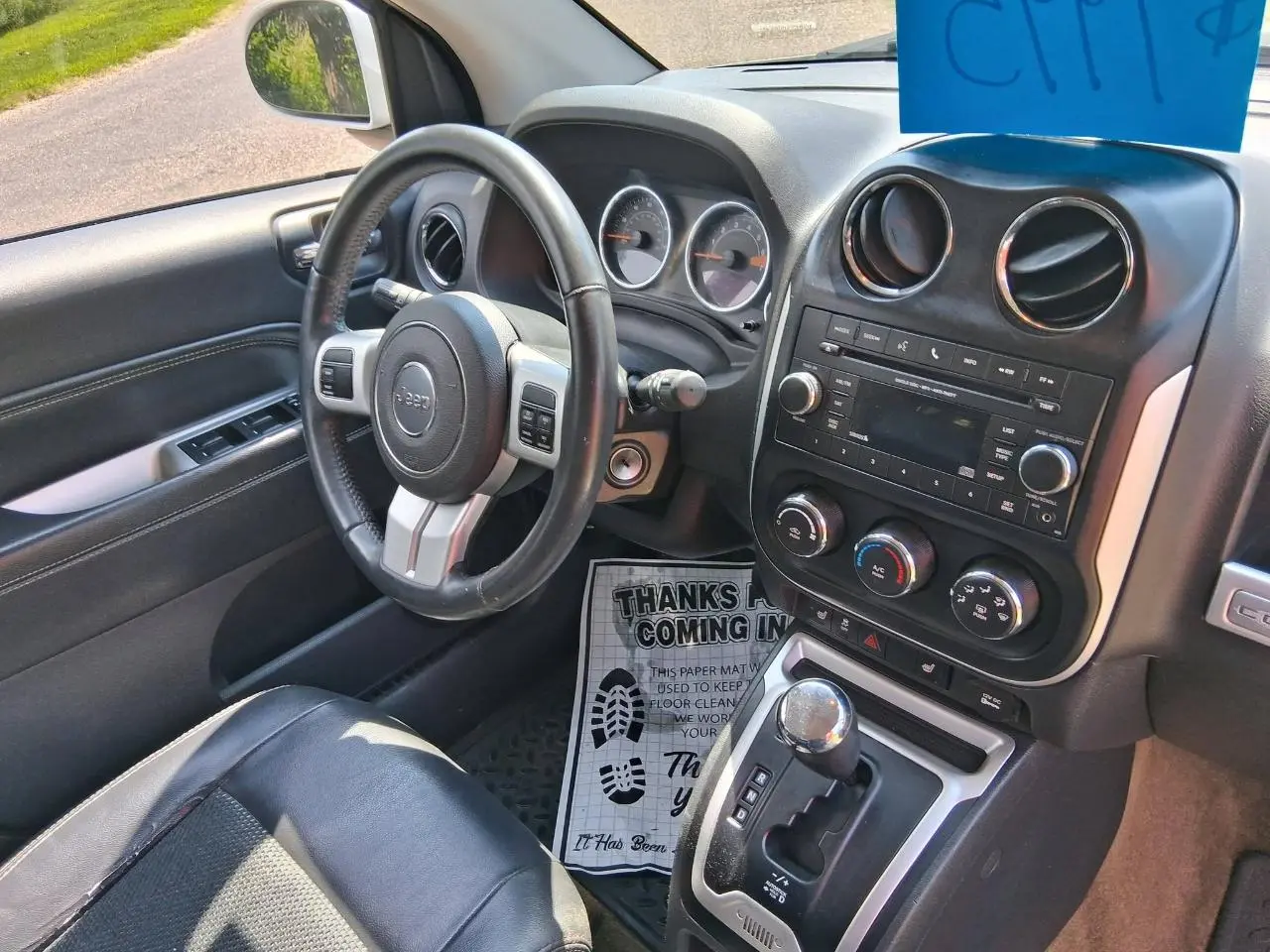 2016 Jeep Compass Latitude photo 3