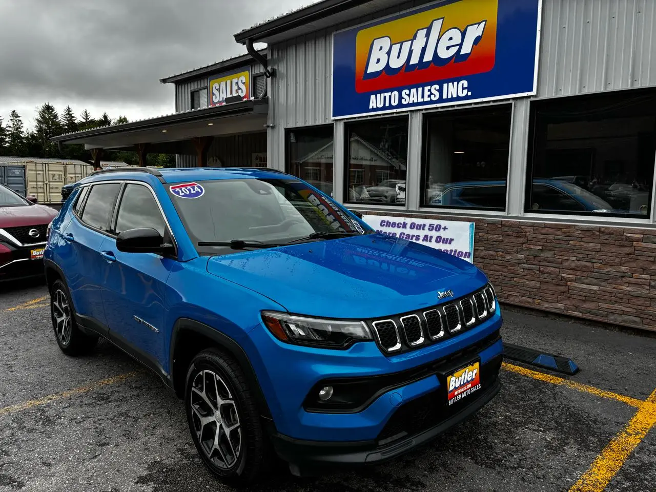 Vehicle Image 2