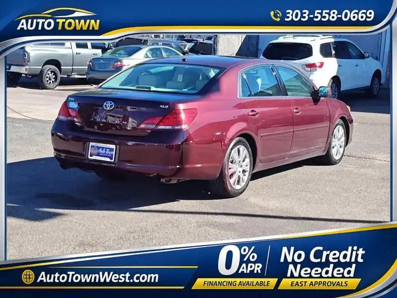 2009 Toyota Avalon XL's photo
