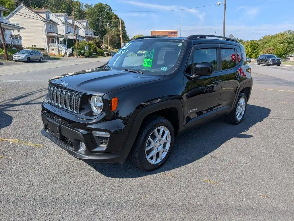 2021 Jeep Renegade Latitude 4WD's photo