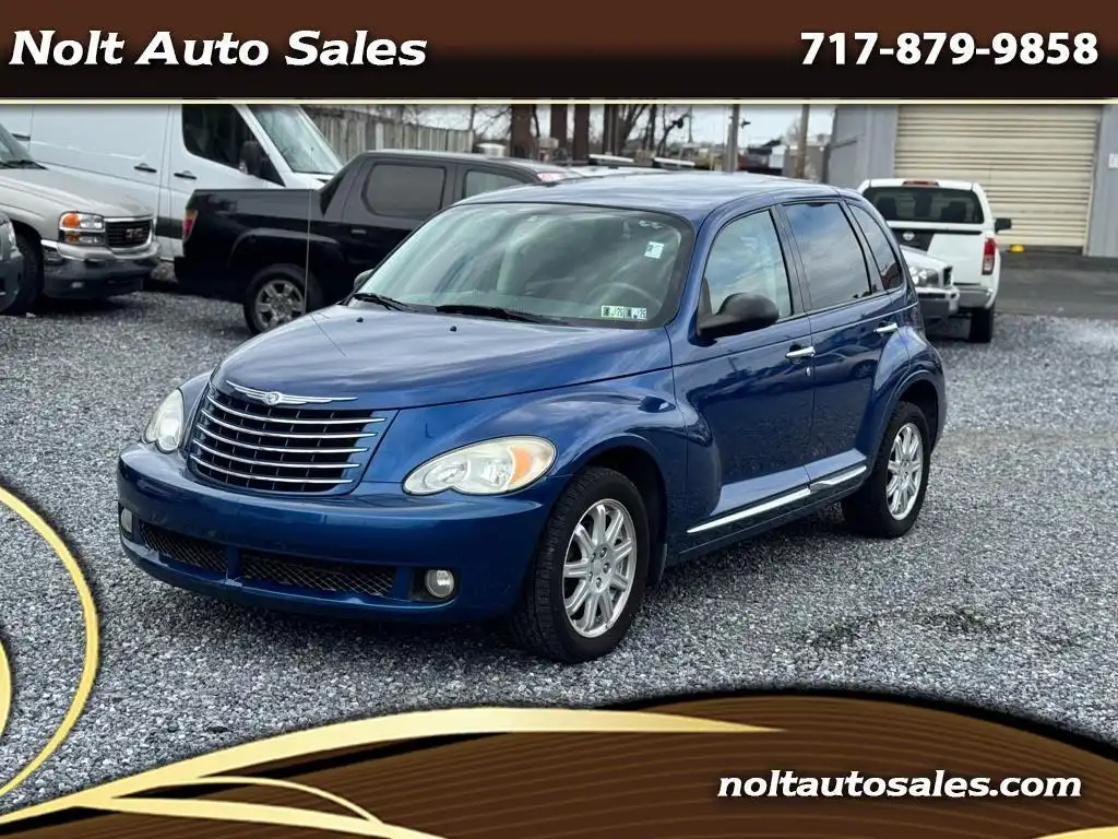 2010 Chrysler PT Cruiser Classic's photo