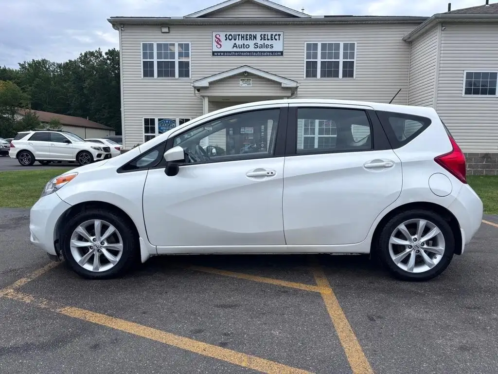 2015 Nissan Versa Note 1.6 SL CVT's photo