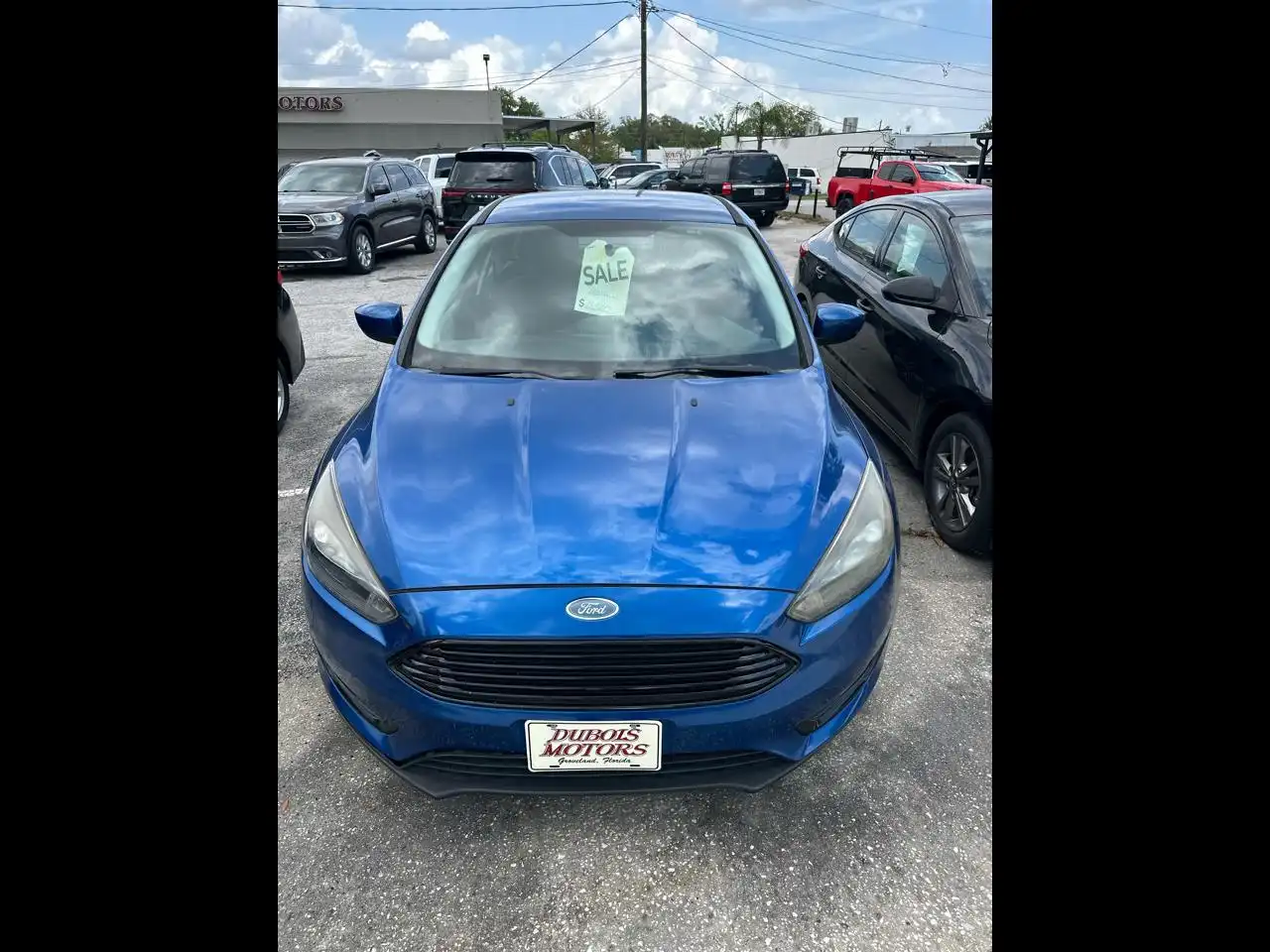 2018 Ford Focus Sedan SE's photo