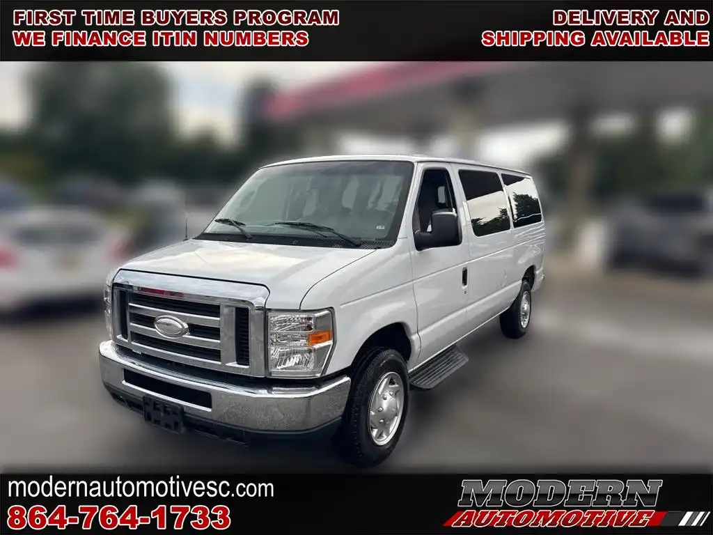 2014 Ford E-Series E-350 XLT Super Duty's photo