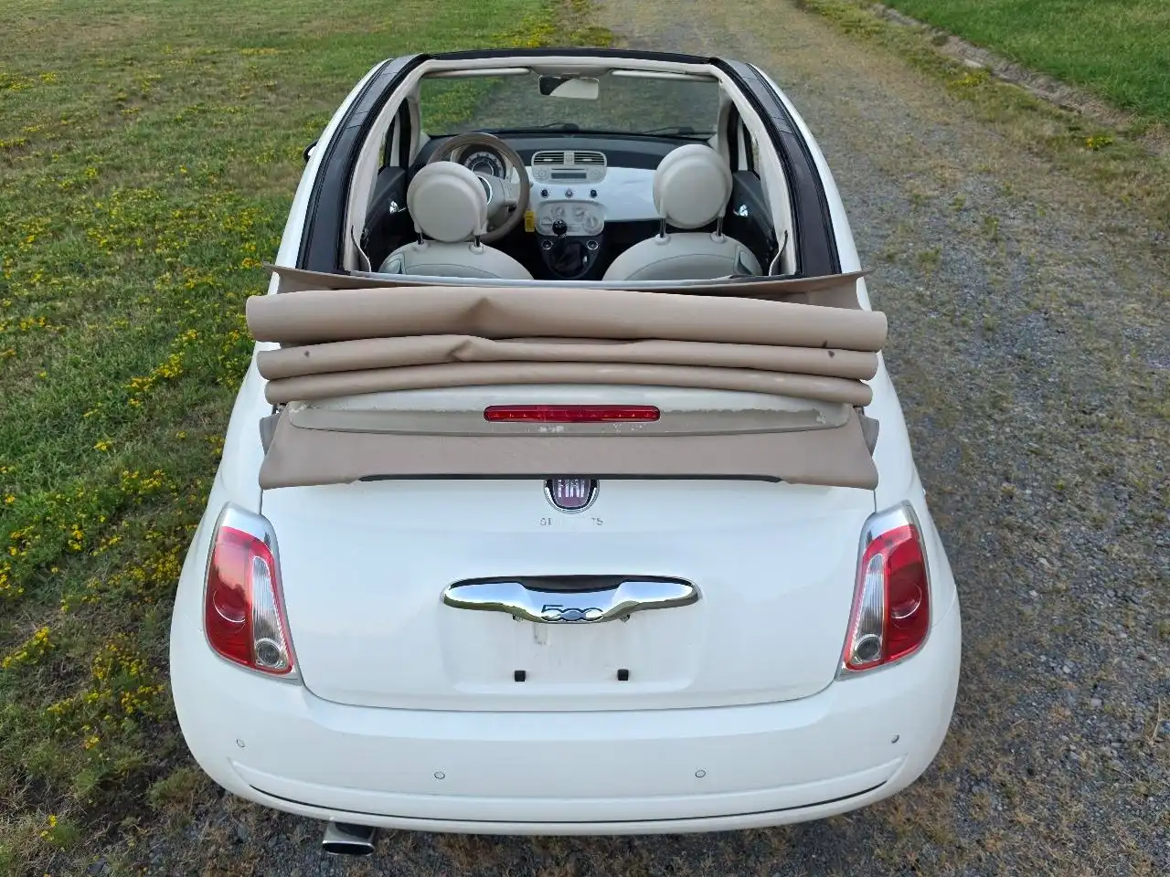 2012 FIAT 500 Pop Cabrio's photo