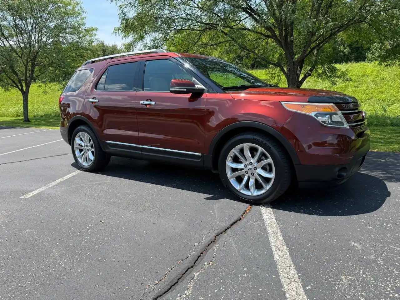 2015 Ford Explorer Limited's photo