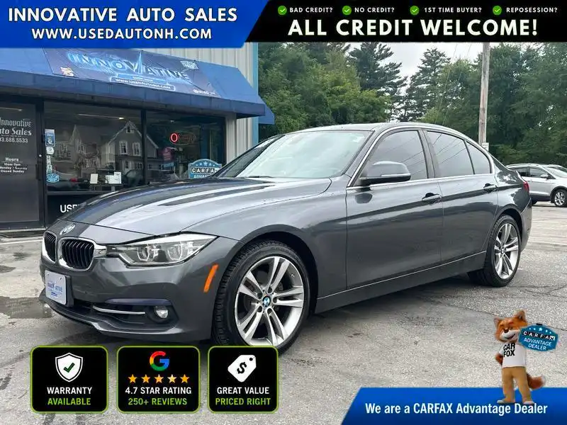 2017 BMW 3 Series 330i xDrive Sedan's photo