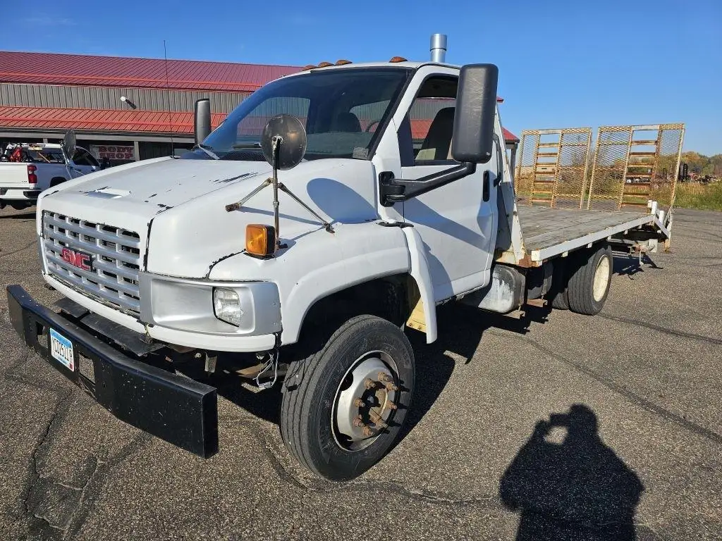 2004 GMC TopKick C5C042 photo 1