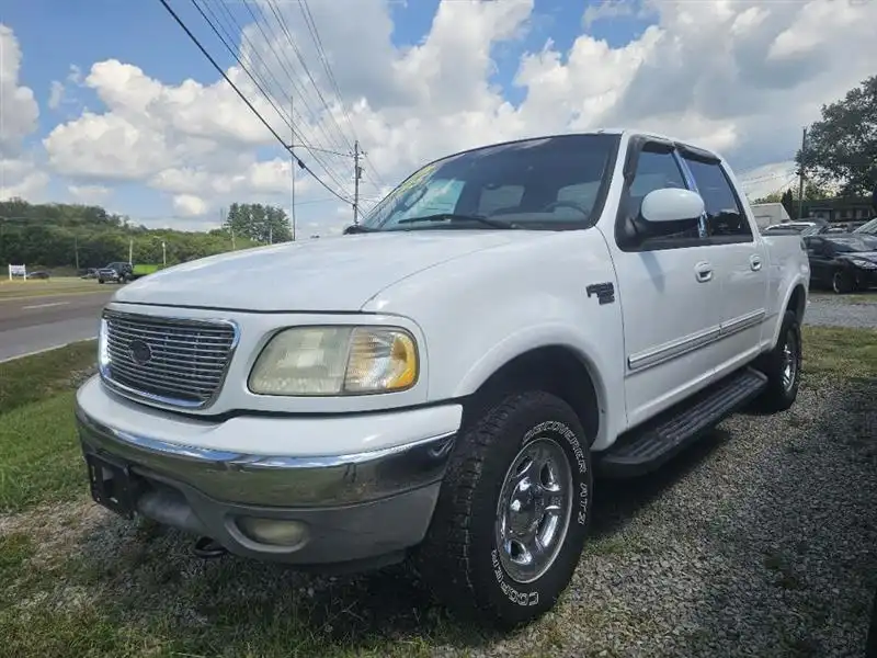 2002 Ford F-150 XLT 4WD SuperCrew's photo