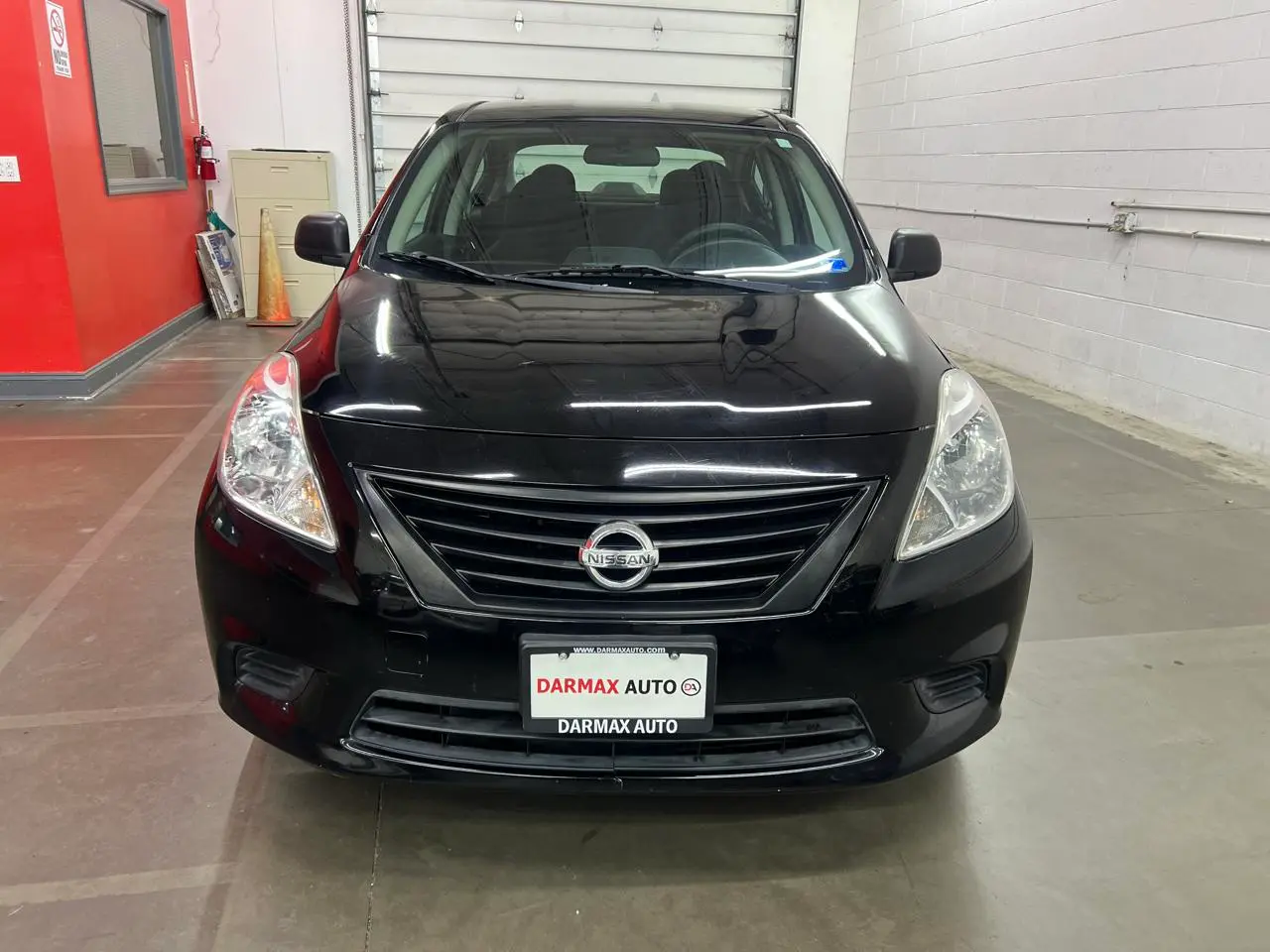 2012 Nissan Versa 1.6 S CVT photo 3