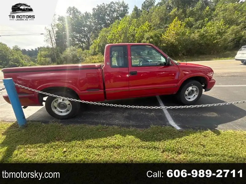 1998 GMC Sonoma SLS XC's photo