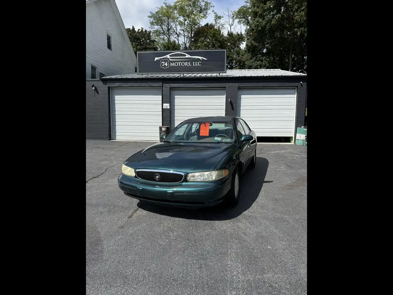 2001 Buick Century Custom's photo