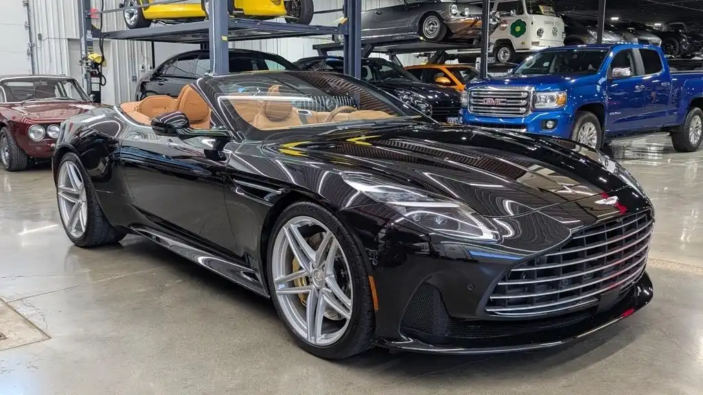 2024 Aston Martin DB12 Volante's photo