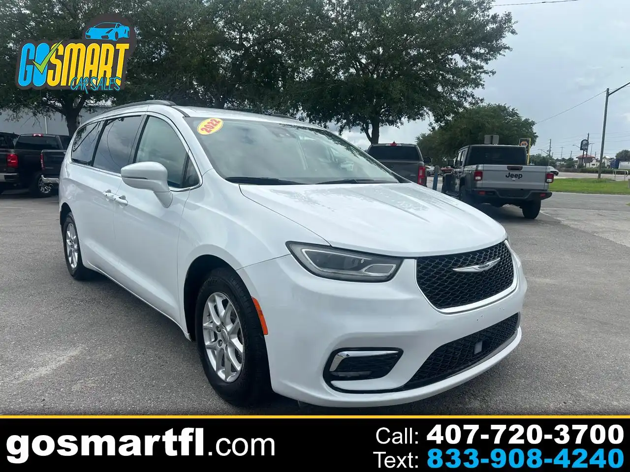 2022 Chrysler Pacifica Touring L's photo