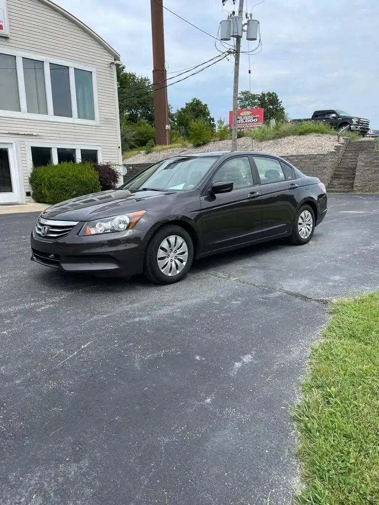 2012 Honda Accord LX Auto's photo
