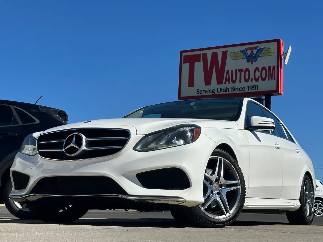 2014 Mercedes-Benz E-Class E350 Luxury 4MATIC's photo