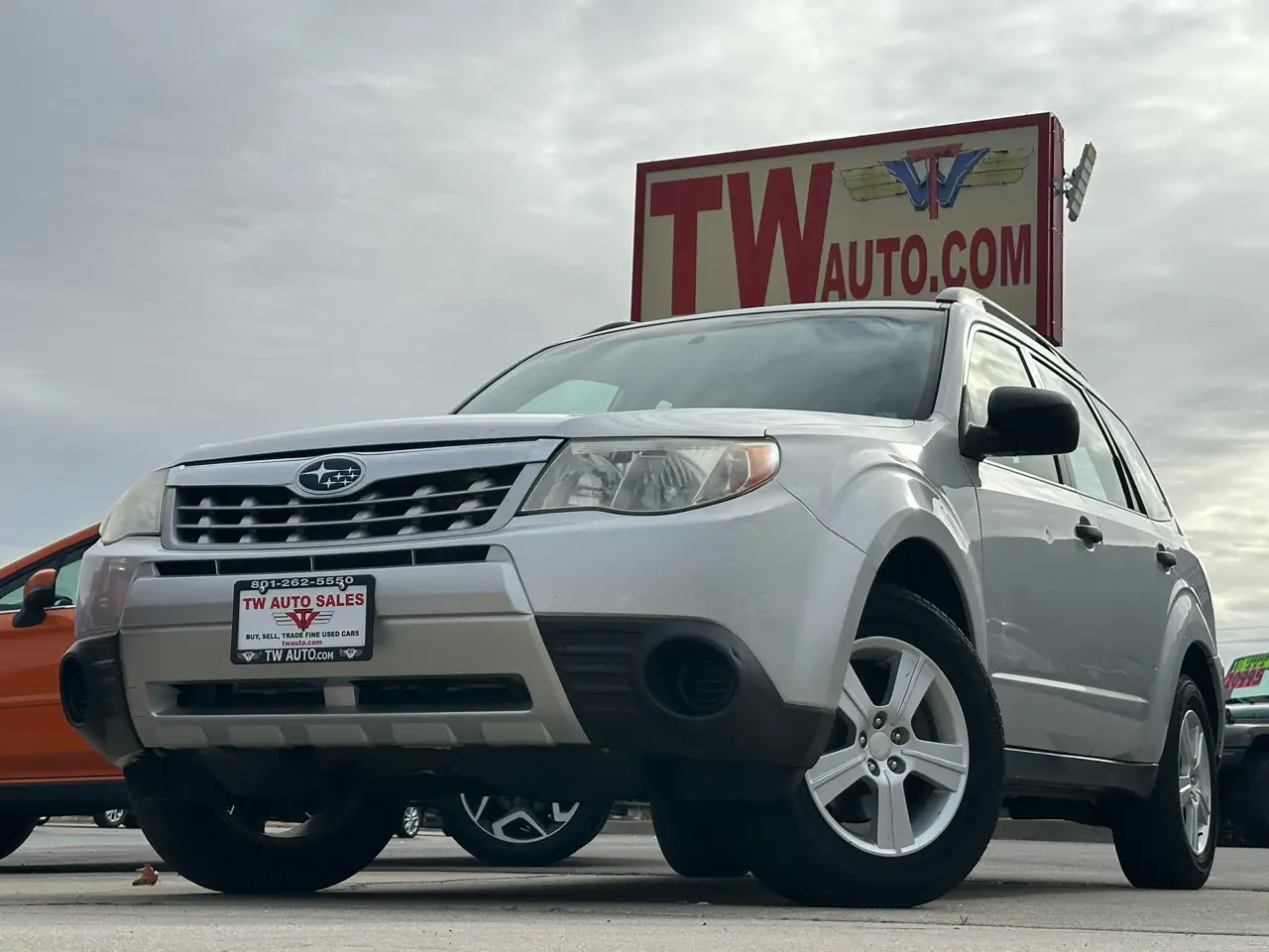 2011 Subaru Forester 2.5X AT photo 1