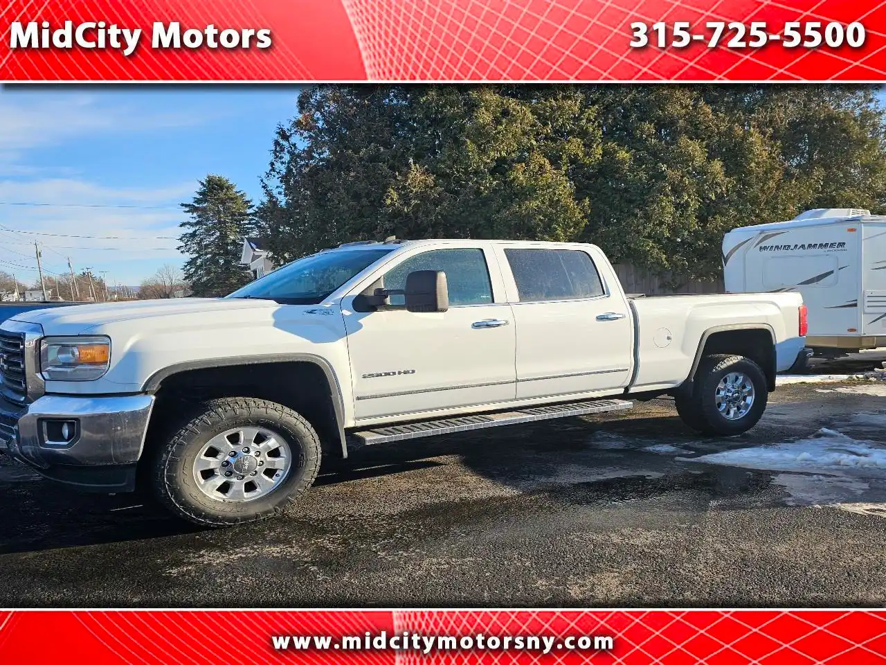 2015 GMC Sierra 4WD Crew Cab Standard Box SLT's photo