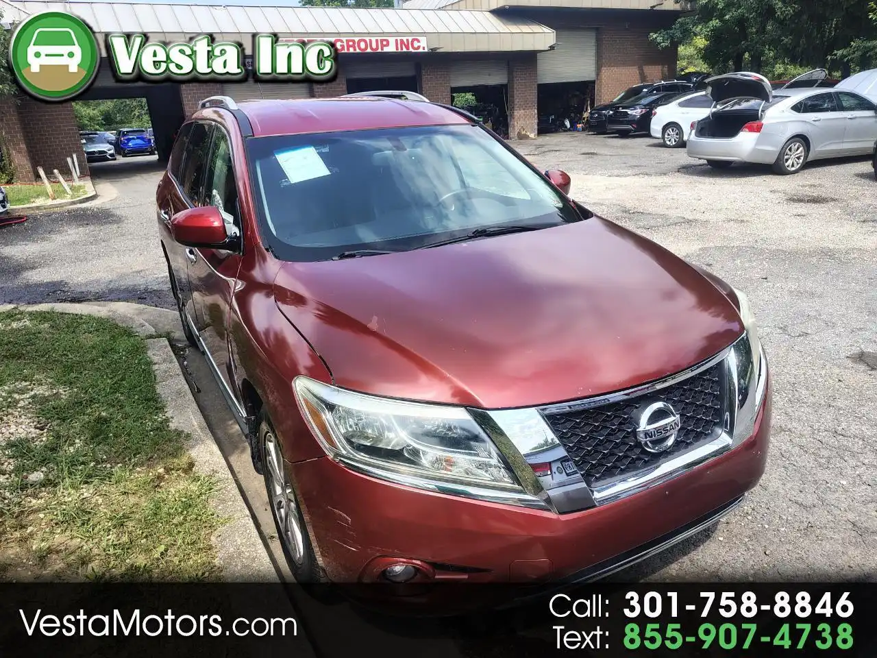 2014 Nissan Pathfinder SL 4WD's photo