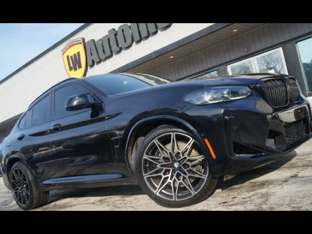 2022 BMW X4 M Base's photo