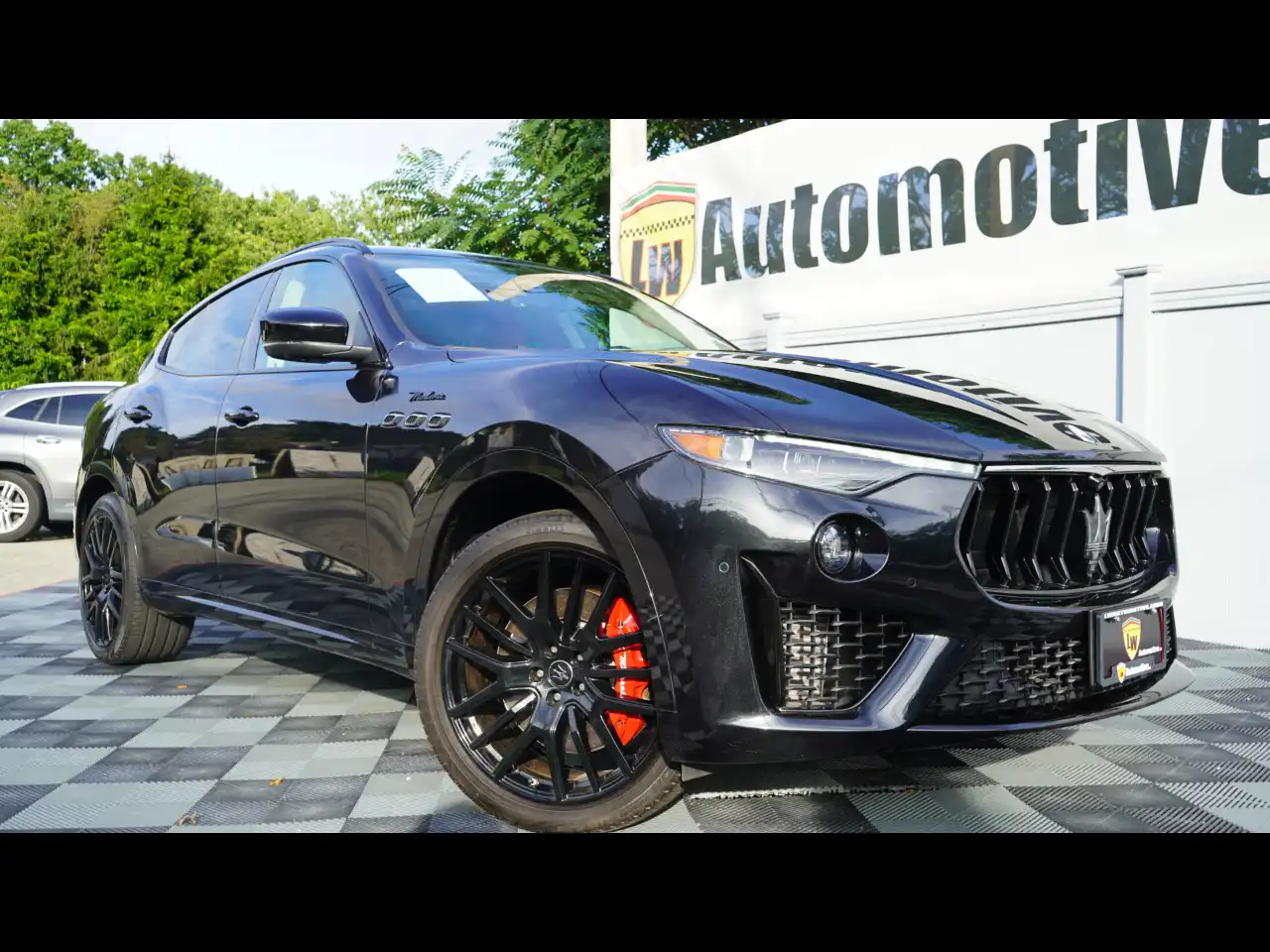 2023 Maserati Levante Modena's photo