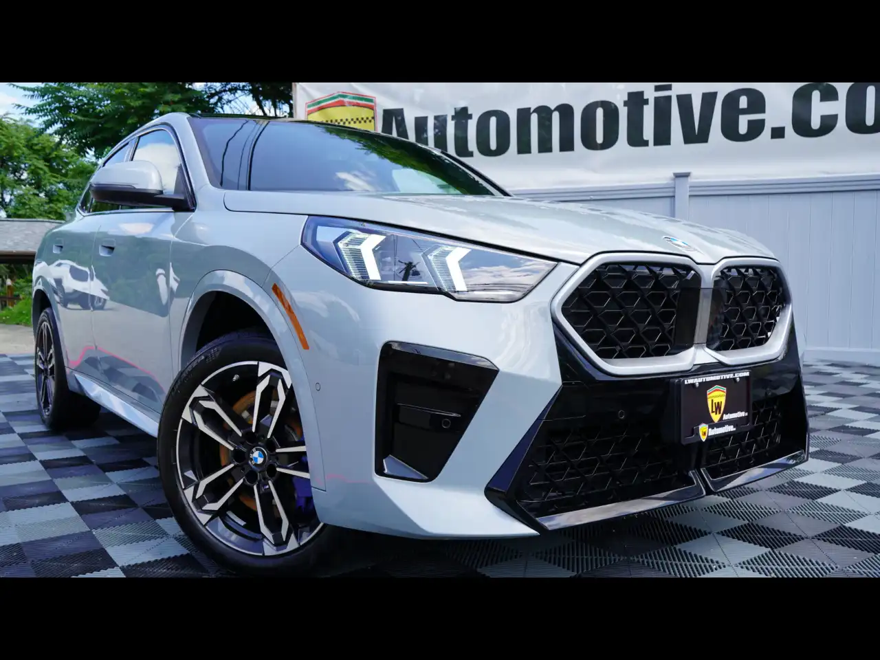 2026 BMW X2 xDrive28i's photo