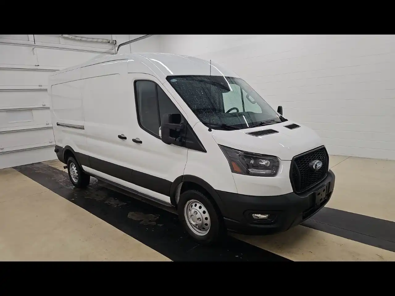 2024 Ford Transit AWD 250 Med Roof 148 WB's photo