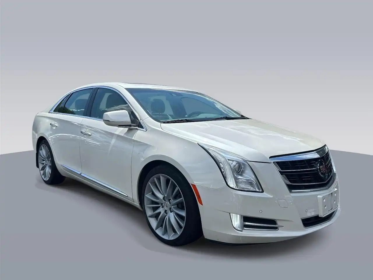 2014 Cadillac XTS Vsport AWD Platinum Collection's photo