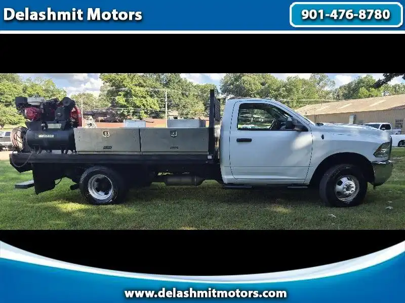 2018 RAM 3500 Tradesman 4X4 Regular Cab LWB DRW's photo