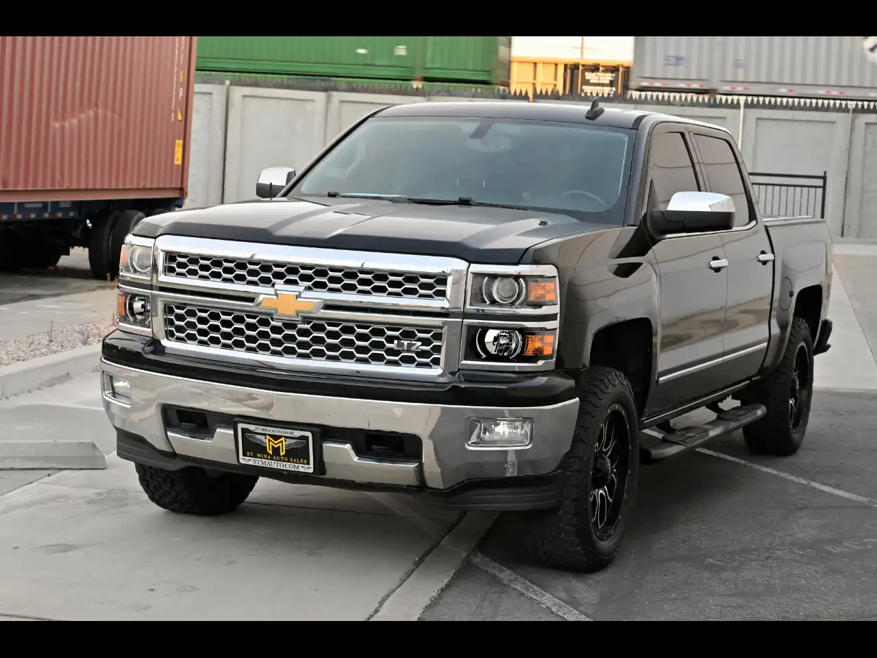 2015 Chevrolet Silverado 1500 LTZ 4X4 Crew Cab Standard Box's photo