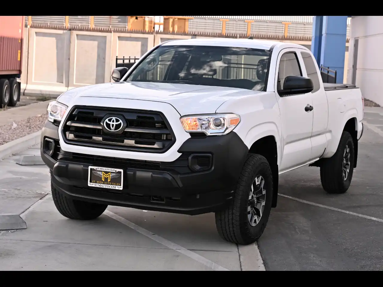 2017 Toyota Tacoma SR Access Cab 4x4 4-Cyl Auto Std Bed's photo