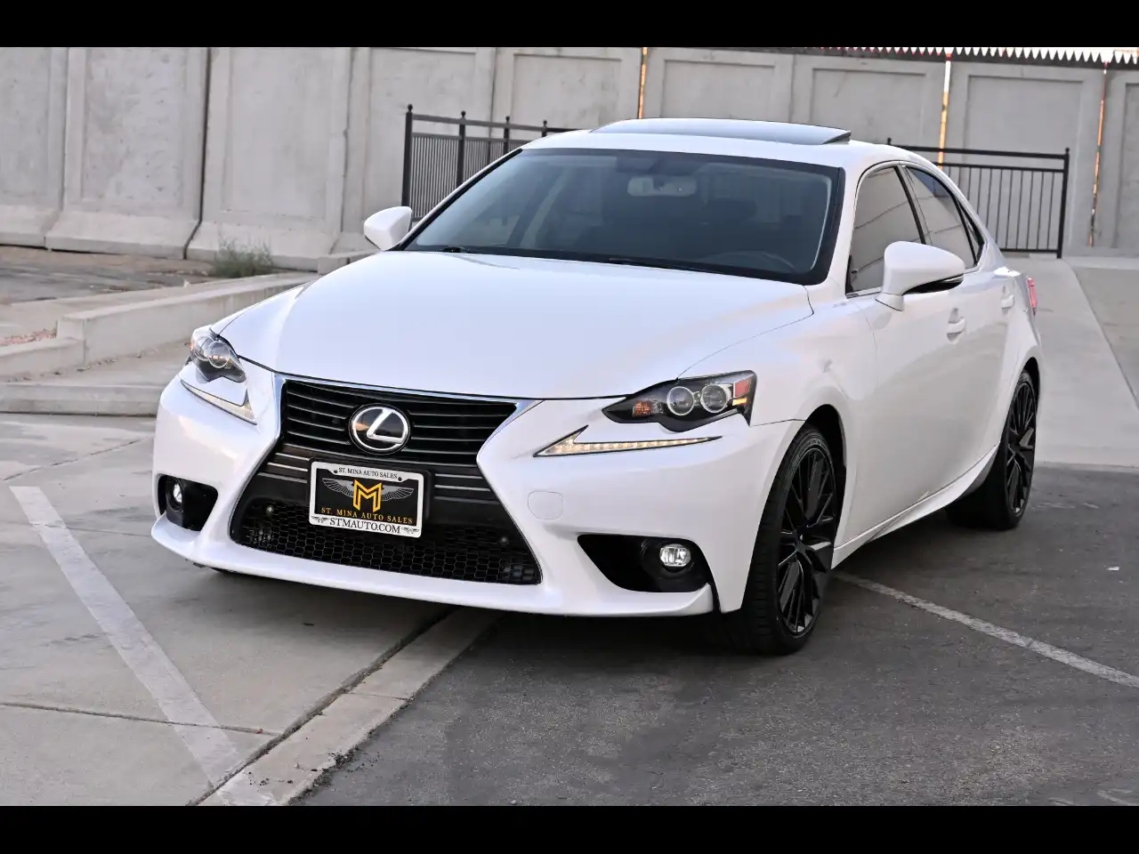 2015 Lexus IS 350 250's photo