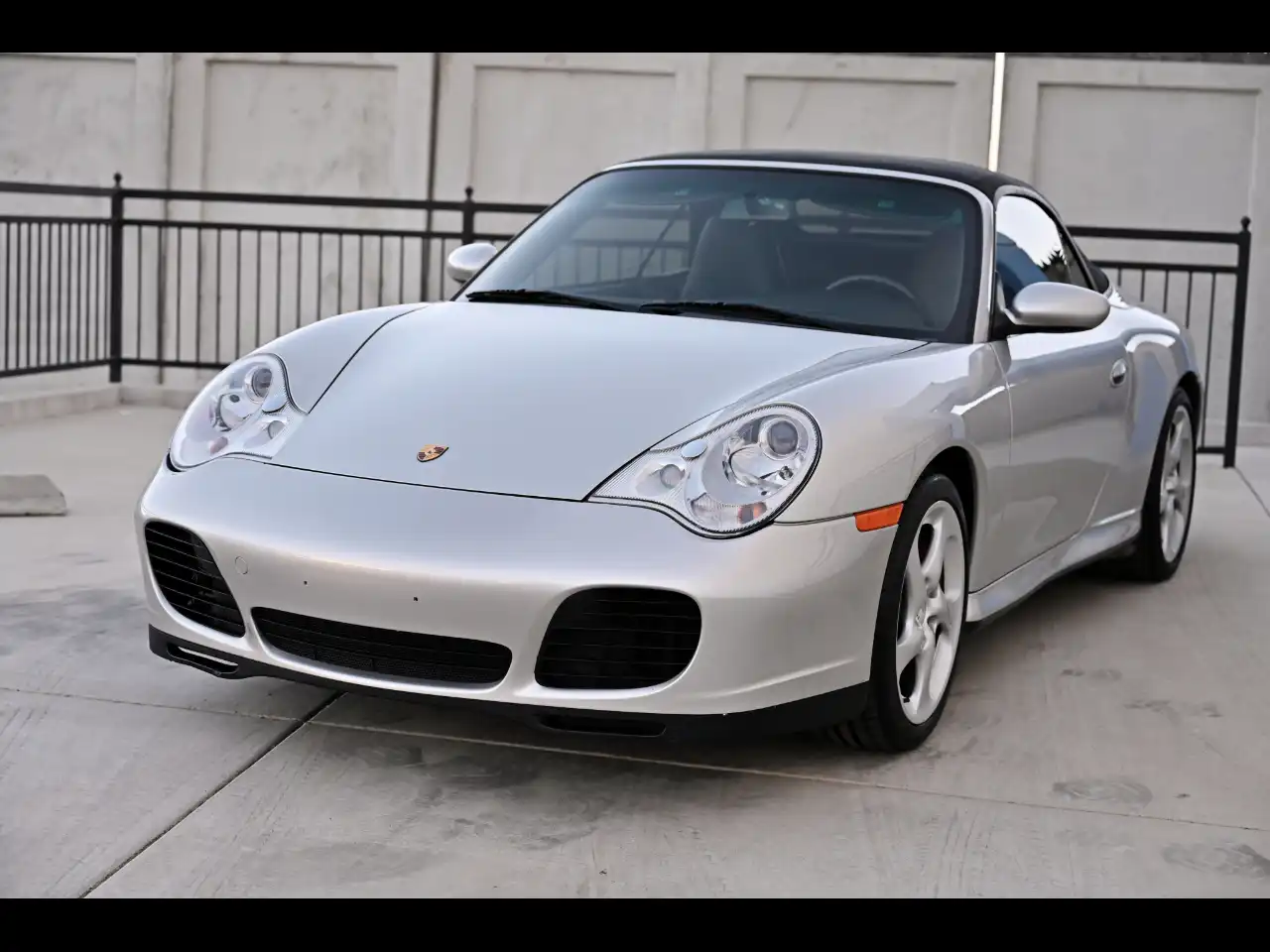 2004 Porsche 911 Carrera 4S Cabriolet's photo