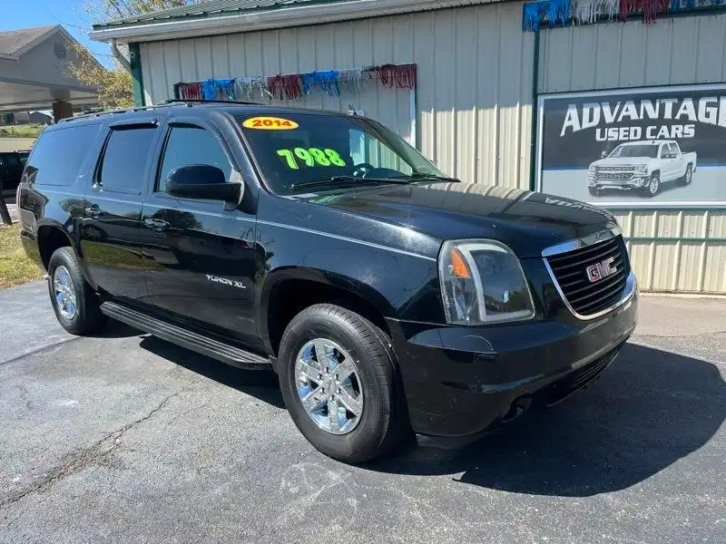 2014 GMC Yukon SLT 4WD 1/2 Ton (4SA)'s photo