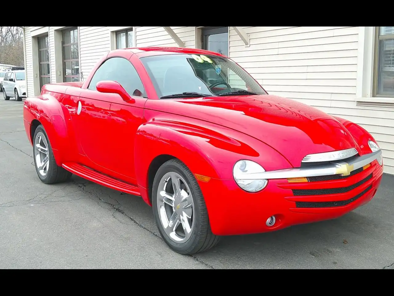 2004 Chevrolet SSR LS's photo
