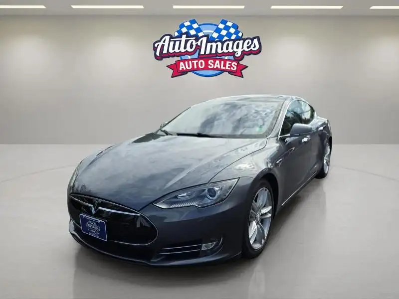 2013 Tesla Model S 85 kWh's photo