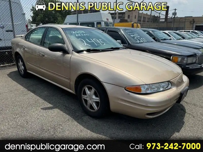 2003 Oldsmobile Alero GL1's photo