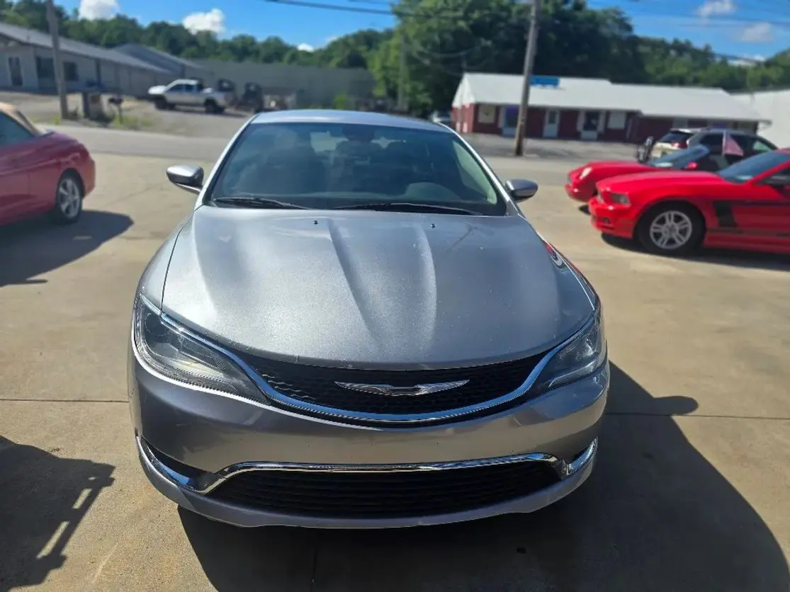 Vehicle Image 1