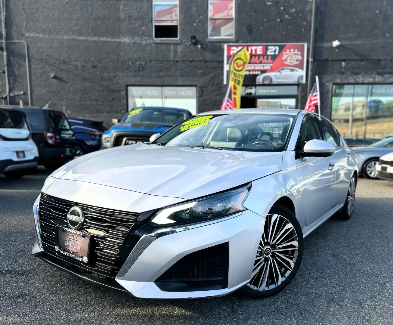 Vehicle Image 1
