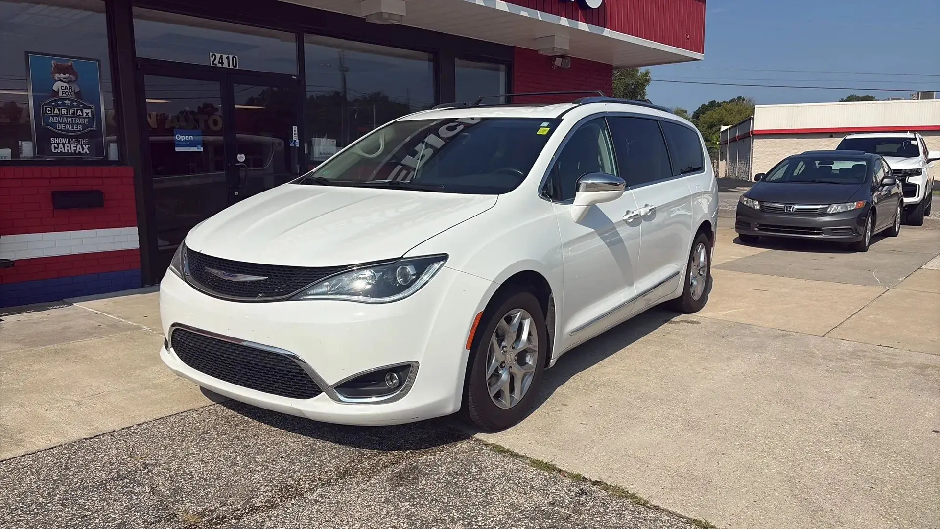 Vehicle Image 2