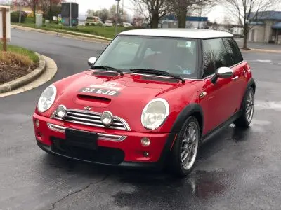 2004 MINI Cooper Cooper S photo 2