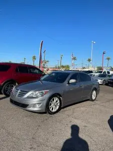 2012 Hyundai Genesis 3.8 photo 3