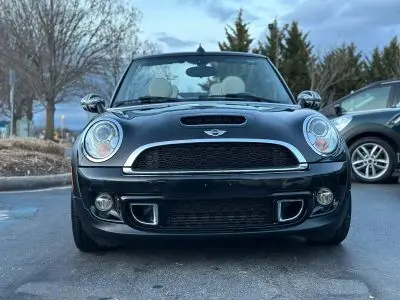 2015 MINI Cooper S photo 4