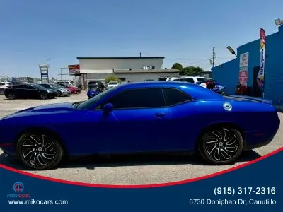 2018 Dodge Challenger SXT photo 4
