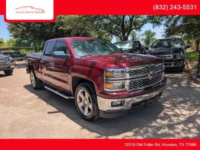 2015 Chevrolet Silverado 1500 LT Double Cab Std Box photo 2